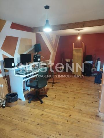 A VENDRE MAGNIFIQUE RENOVATION 248 M² ESPRIT LOFT / JARDIN / GARAGE
