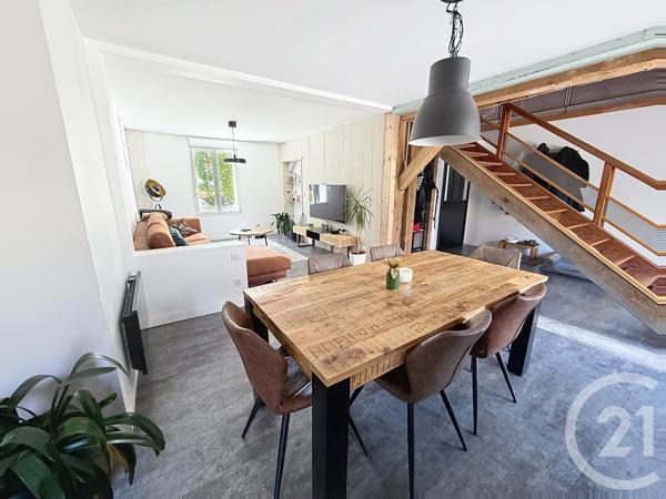 Maison à vendre  5 pièces - 163 m2 VECOUX - 88