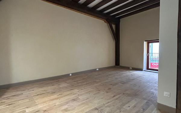 Appartement à louer    1 pièce • 43,85 m2 Metz