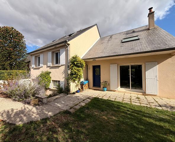 Maison Blois 8 pièce(s) 186.1 m².