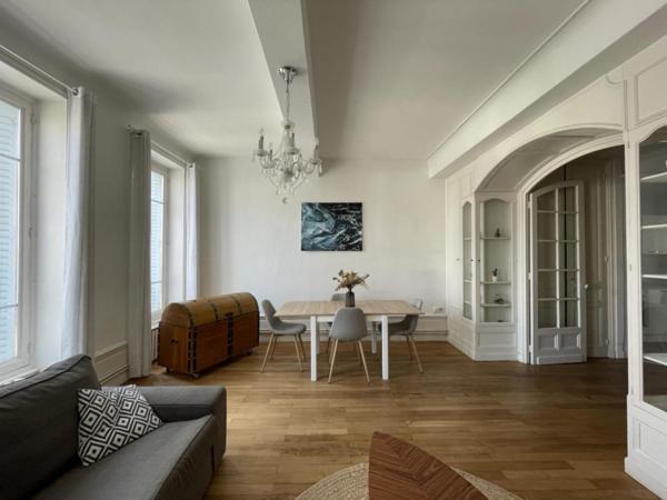 APPARTEMENT T3 MEUBLE A LOUER A LE COTEAU - AVENUE DE LA LIBERATION