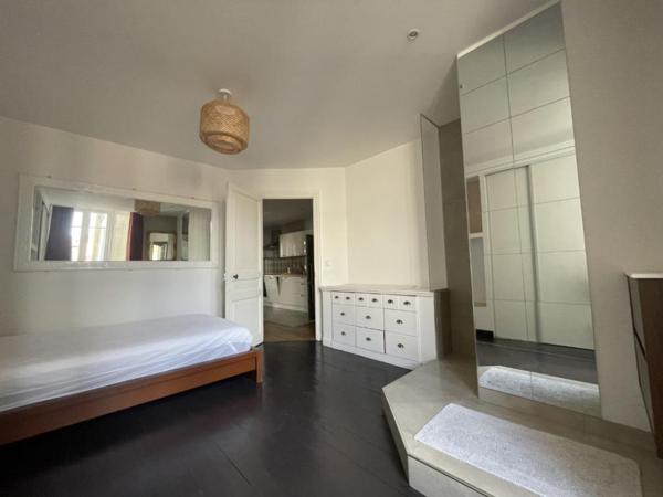 APPARTEMENT T3 MEUBLE A LOUER A LE COTEAU - AVENUE DE LA LIBERATION