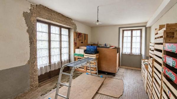 Maison en pierre à rénover