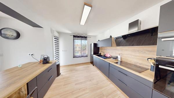A VENDRE Maison Rodilhan 5 pièce(s)