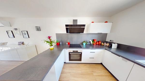A VENDRE Maison Rodilhan 5 pièce(s)