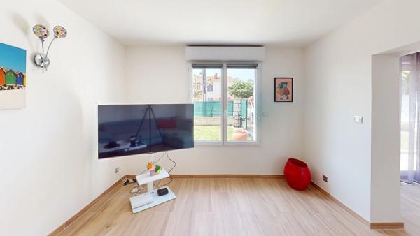 A VENDRE Maison Rodilhan 5 pièce(s)