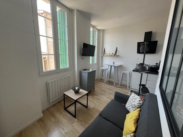 Appartement à louer 570 € CC Dax 1 pièce 22 m² DPE E
