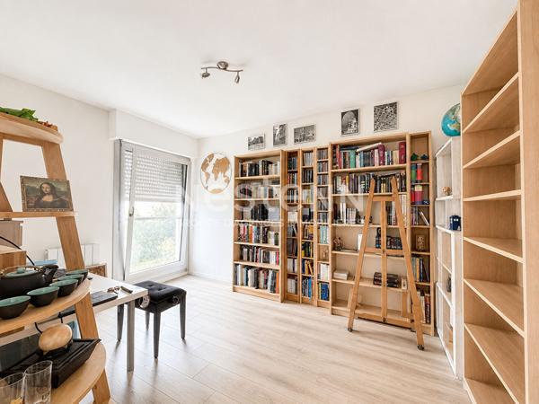 CHAUMONT - T3 DE 83 M² DANS RESIDENCE SECURISEE AVEC ASCENSEUR ET BALCON SANS VIS-À-VIS + 2 STATIONNEMENTS