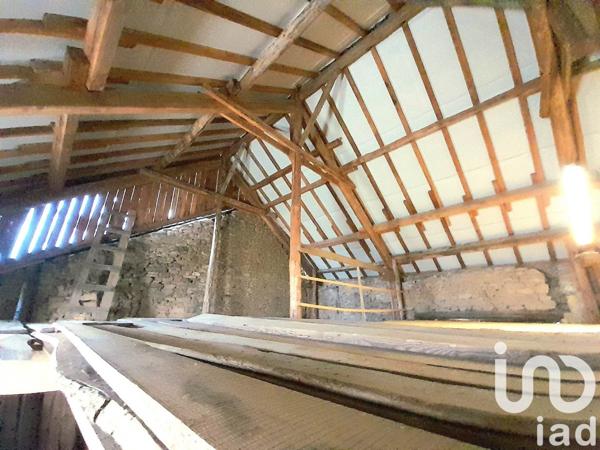 Maison de campagne 1 pièce de 150 m² à Sainte-Fortunade (19490)