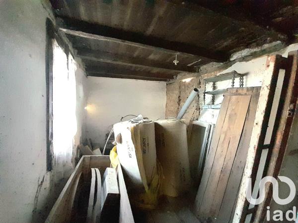 Maison de campagne 1 pièce de 150 m² à Sainte-Fortunade (19490)