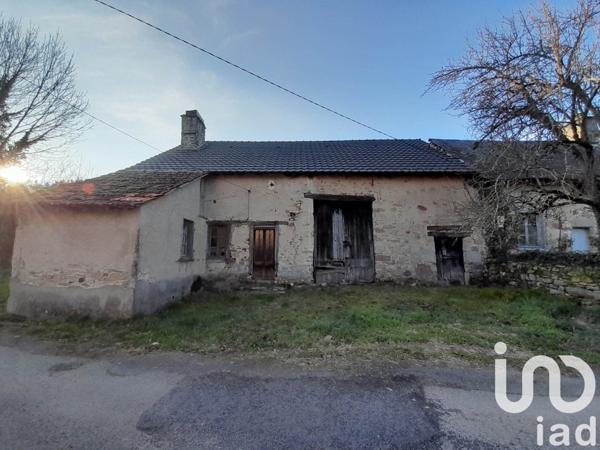 Maison de campagne 1 pièce de 150 m² à Sainte-Fortunade (19490)