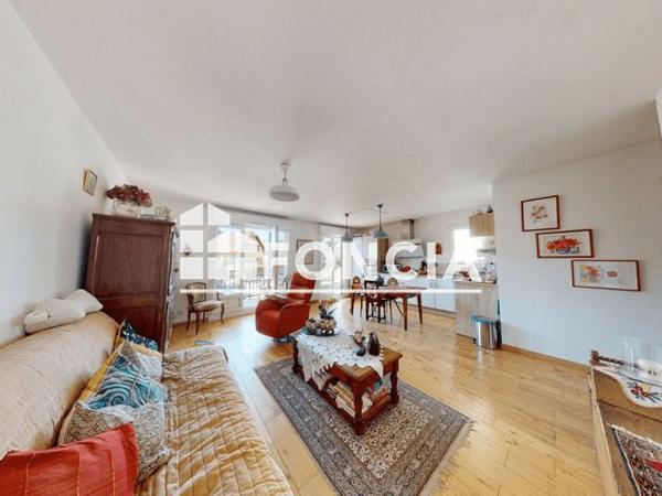 Location Appartement 3 pièces 65.5 m² - 9 RUE DE LA SOUFFEL Lampertheim 67450