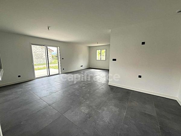 RARE sur le secteur Maison neuve jamais habitée – DPE A, calme et commodités