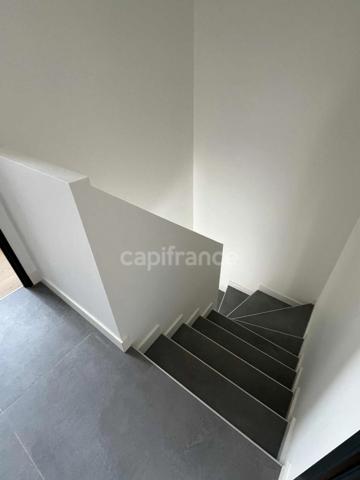 RARE sur le secteur Maison neuve jamais habitée – DPE A, calme et commodités