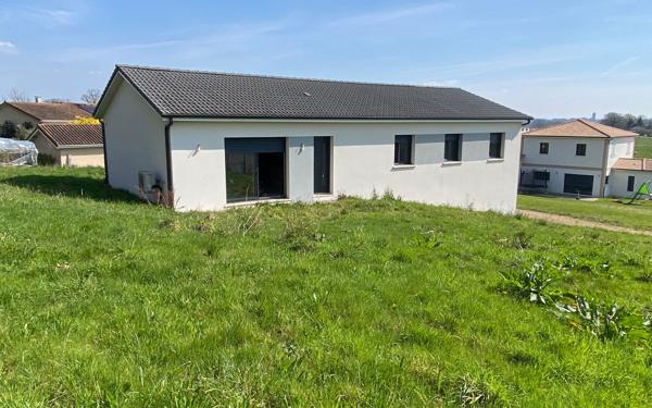 Maison à vendre    6 pièces •  Couzeix