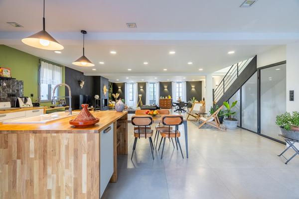 Maison de village avec piscine