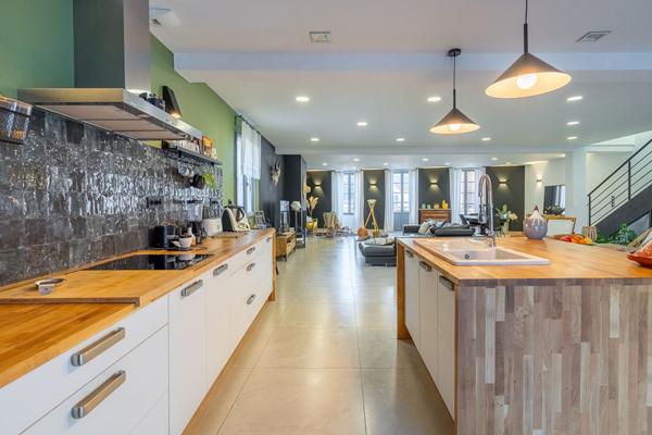 Maison de village avec piscine