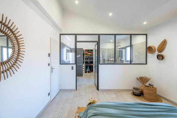 Maison de village avec piscine