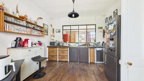 Charmante maison de ville familiale avec jardin – Quartier La Pallice à La Rochelle.