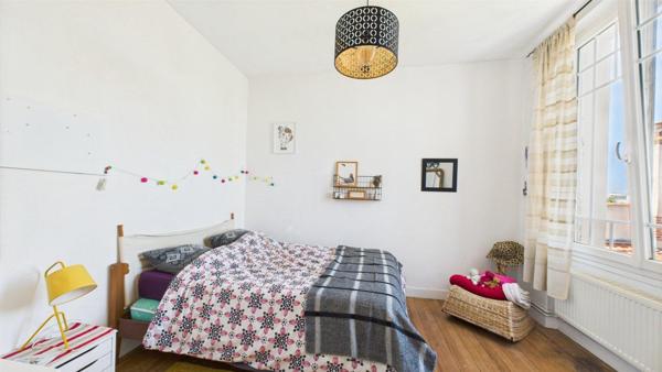 Charmante maison de ville familiale avec jardin – Quartier La Pallice à La Rochelle.