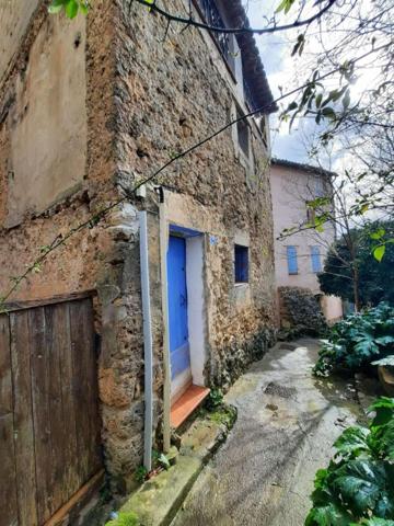 Maison individuelle atypique sur trois niveaux