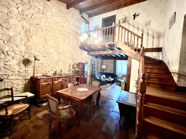 Maison à vendre |  Trélissac |  4 pièces | 104 m²