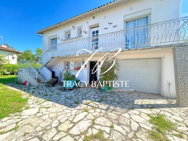 Une maison aux multiples possibilités à découvrir à Nohic