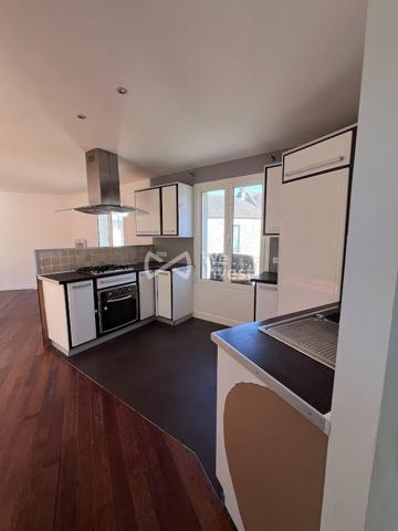 QUATRE PIECES DUPLEX ET TERRASSE