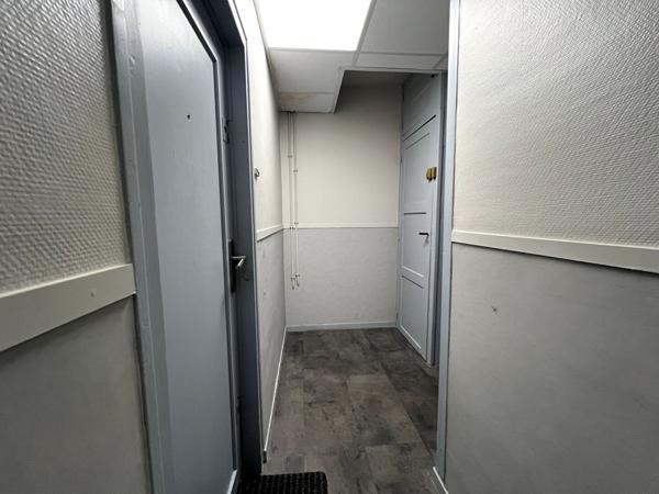 Appartement Corbeil Essonnes 3 pièce(s) 46.10 m2