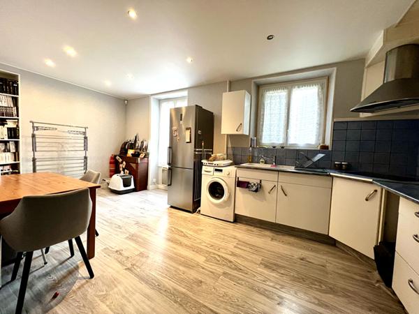 Appartement Corbeil Essonnes 3 pièce(s) 46.10 m2