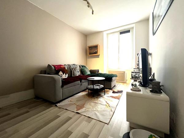 Appartement Corbeil Essonnes 3 pièce(s) 46.10 m2