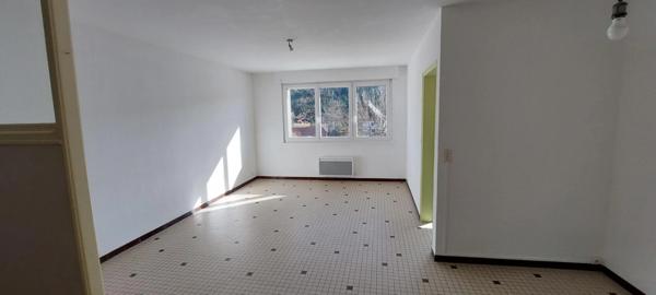 Appartement à louer à Rochejean (25370)