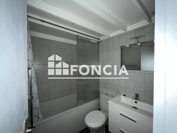 Location Studio meublé 22.4 m² - 258 RUE SAINTE CATHERINE Bordeaux 33000