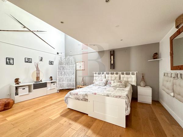 Maison 4 chambres, jardin clos et garage