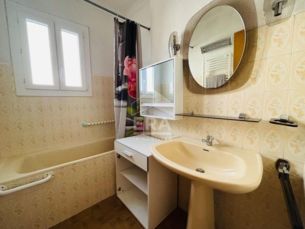 CROS de CAGNES Maison au bord de l'eau