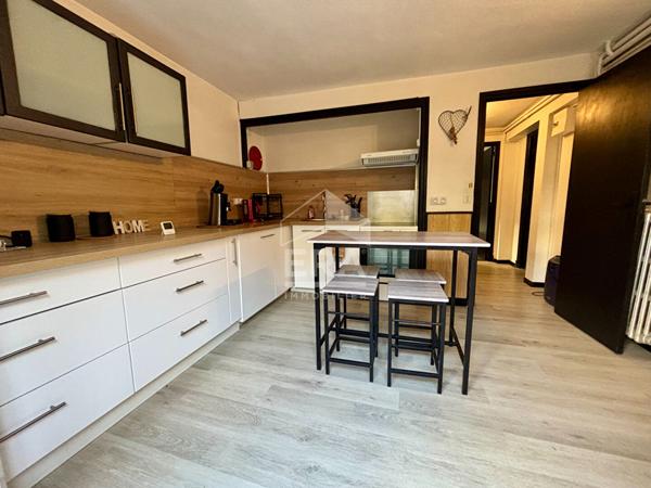 CROS de CAGNES Maison au bord de l'eau