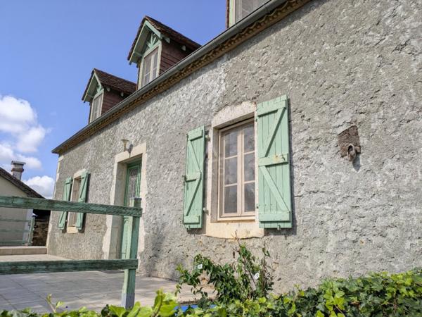Maison familiale rénovée avec vue Pyrénées
