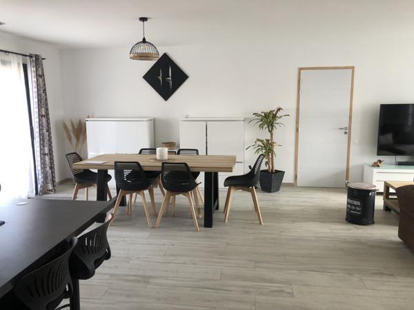 Idéal investisseurs 8 gîtes ainsi qu'une maison individuelle terrain 4000 m2 Saint-Christol-lez-Alès (30380)