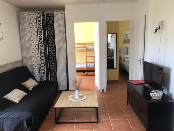 Idéal investisseurs 8 gîtes ainsi qu'une maison individuelle terrain 4000 m2 Saint-Christol-lez-Alès (30380)