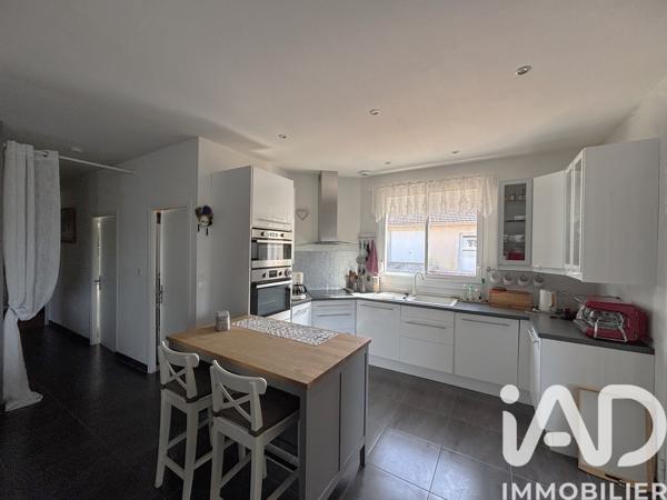 Maison à vendre 5 pièces 121 m² Sanilhac