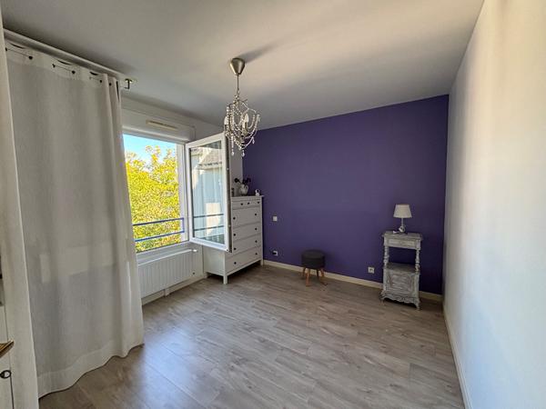 Appartement Auray 3 pièce(s) 75m2 avec cave , Auray