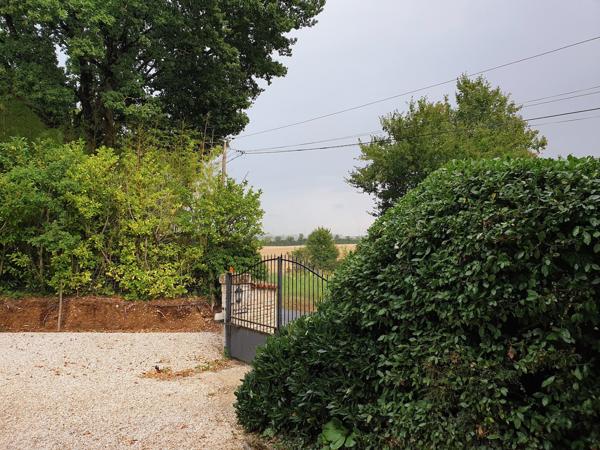 maison type longère avec parc paysager, carport, cuisine d'été, maison familiale, piscine chauffée