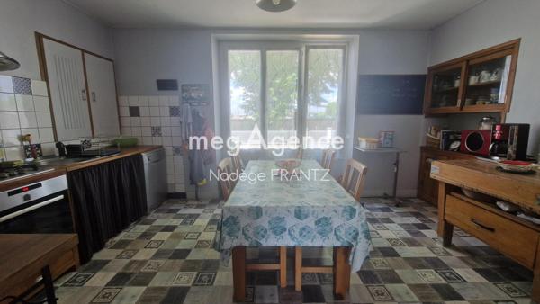 Maison à AULNAY, 17470 - 5 pièces 155m²