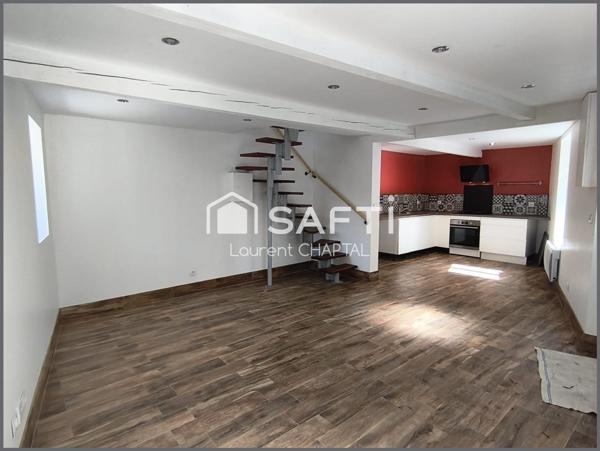 Maison de village entièrement rénovée.