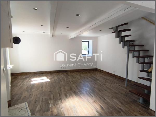 Maison de village entièrement rénovée.