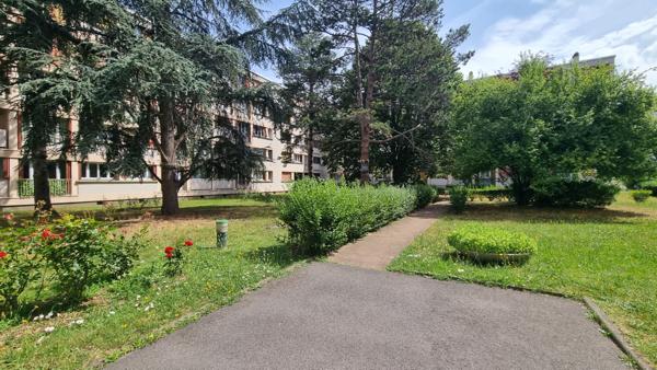 Appartement 5 pièces à vendre à Neuilly-sur-Marne - Secteur Épi d'Or