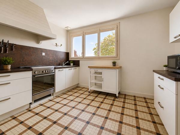 Maison 6 pièces à vendre à Mauges sur Loire - 126 m² avec jardin et garage