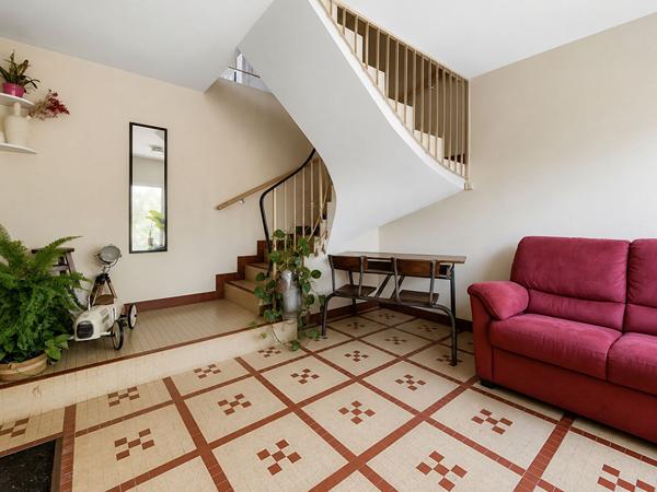 Maison 6 pièces à vendre à Mauges sur Loire - 126 m² avec jardin et garage