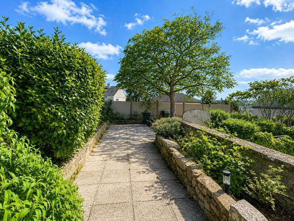 Maison 6 pièces à vendre à Mauges sur Loire - 126 m² avec jardin et garage