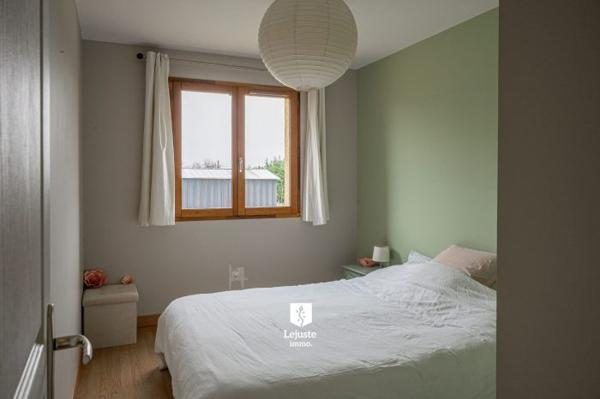 Maison contemporaine Labastide-d'Anjou 90 m²